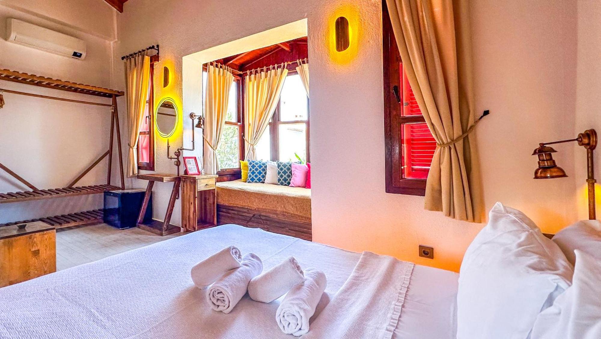 Banana Alacati Food & Stay - Adults Only Eksteriør billede