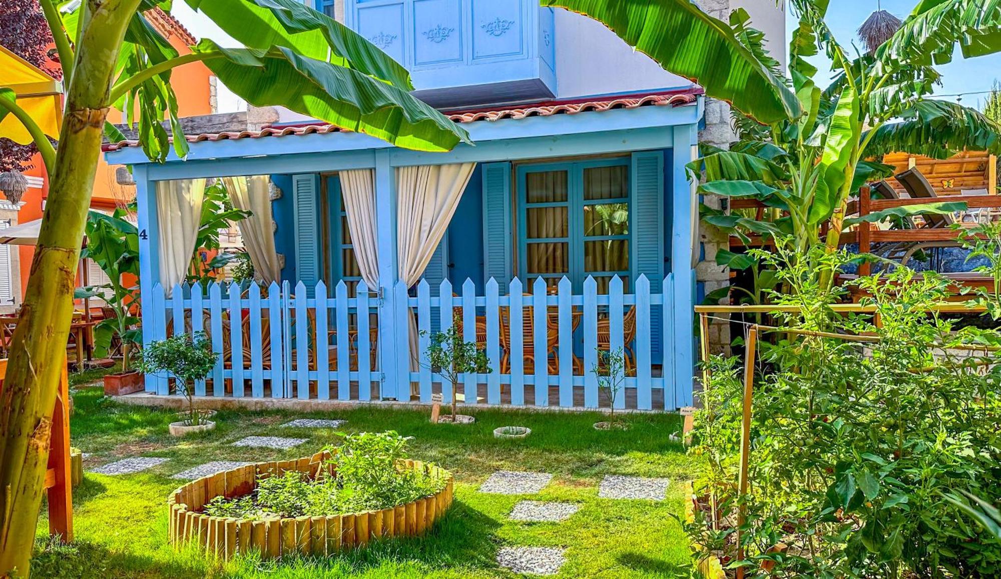 Banana Alacati Food & Stay - Adults Only Eksteriør billede